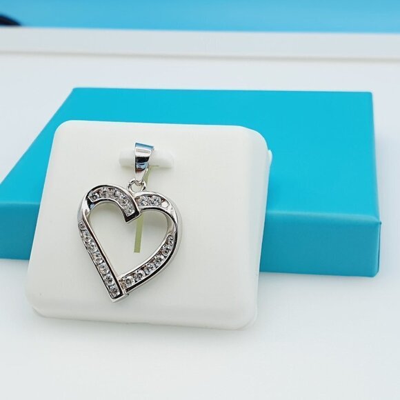 "925 Sterling Silver CZ Beautiful Pendant for Women, 1USPAR4091 - Picture 8 of 11